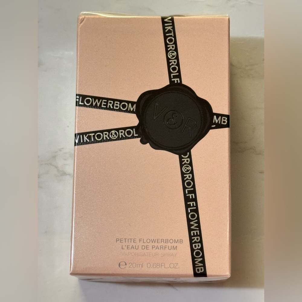 VIKTOR & ROLF Petite Flowerbomb 20ml EDP Authentic Fragrance Perfume